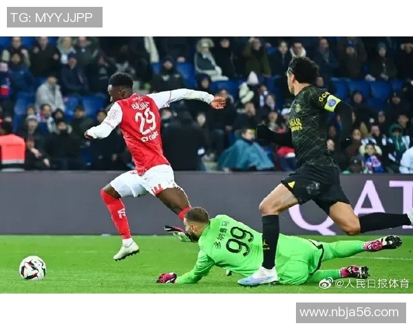 上海网球队的比赛经验揭秘:网球巨献背后的故事与技巧分享 上海网球队的比赛经验揭秘:网球巨献背后的故事与技巧分享