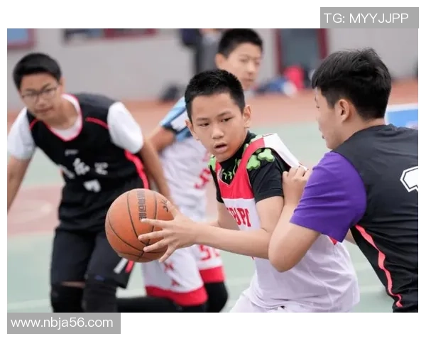 专访杨伟:探寻篮球成功背后的秘密与心路历程 专访杨伟:探寻篮球成功背后的秘密与心路历程