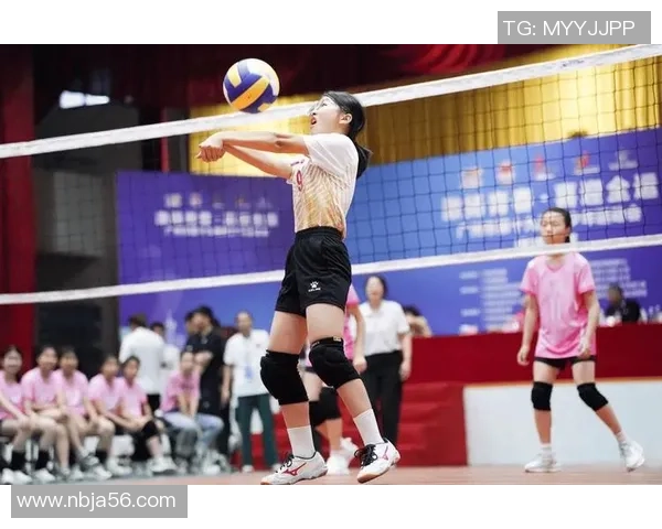 广州排球队在排球状态排行榜中荣获第三名展现强劲实力与团队合作精神