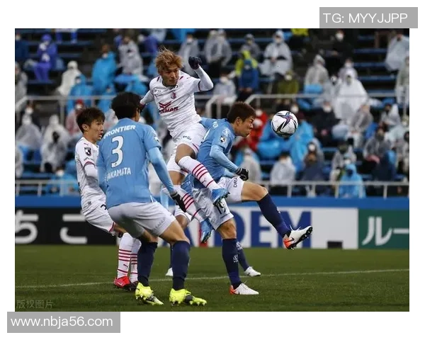 广州足球队在联赛中的比赛经验与表现分析及未来展望